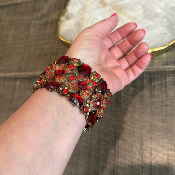 RED WOMEN BRACELET - Picture 8 of 14